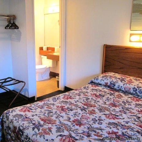 Cozy Cove Beachfront Resort Inn Lincoln City Pokoj fotografie